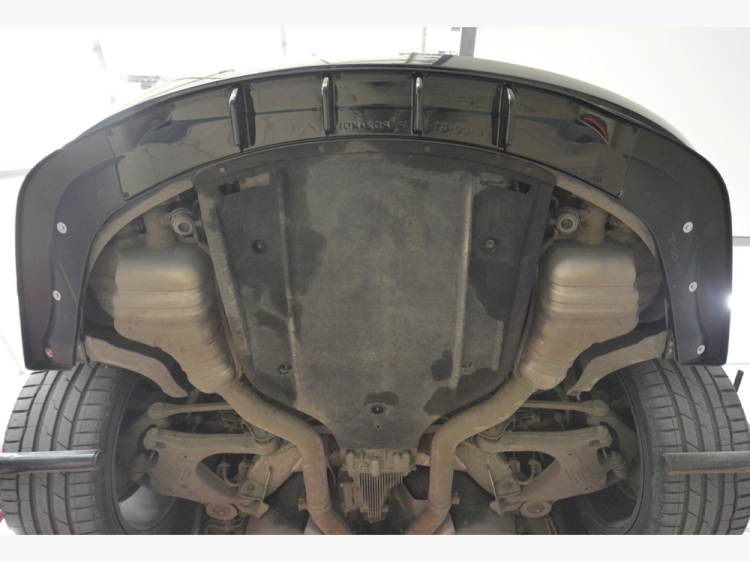 Central Rear Splitter (Vertical Bars) Bentley Continental GT V8 S Mk2