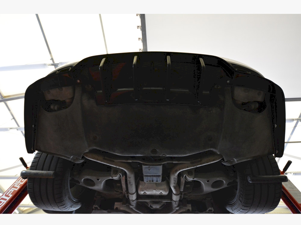 Rear Splitter (Vertical Bars) Porsche Panamera Turbo 970