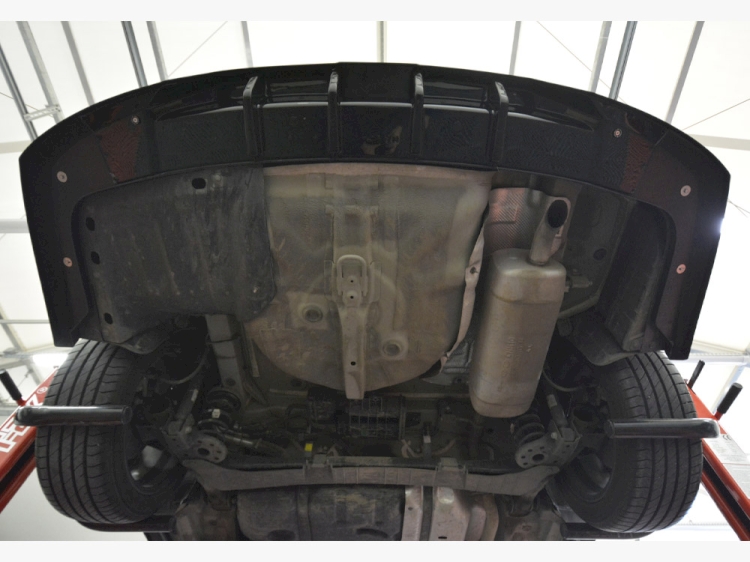 Central Rear Splitter (Vertical Bars) Hyundai Elantra Mk7
