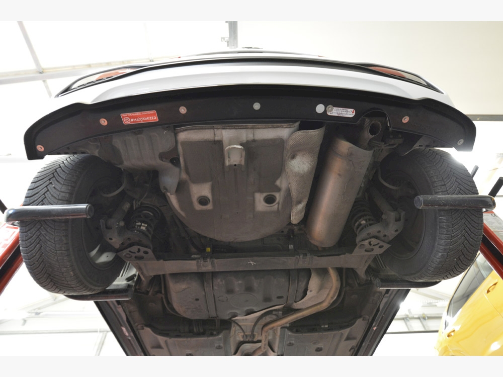 Central Rear Splitter Hyundai I20 Mk2 Facelift