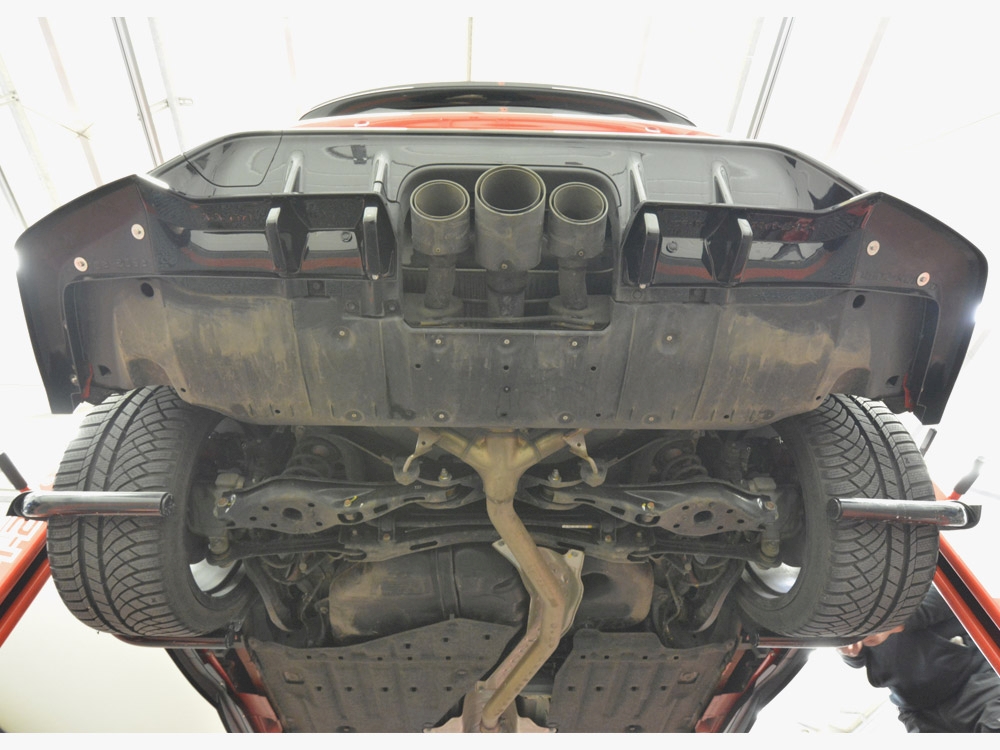 Central Rear Splitter (Vertical Bars) V.2 Honda Civic Type-R Mk 11