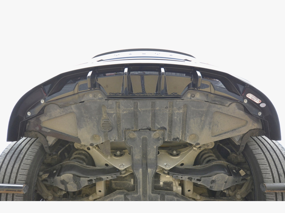 Rear Splitter (Vertical Bars) Volvo C40 Mk1