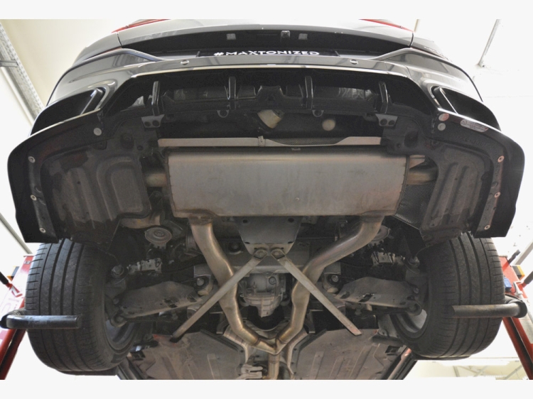 Central Rear Splitter (Vertical Bars) V.1 BMW X6 M-Pack G06 Facelift