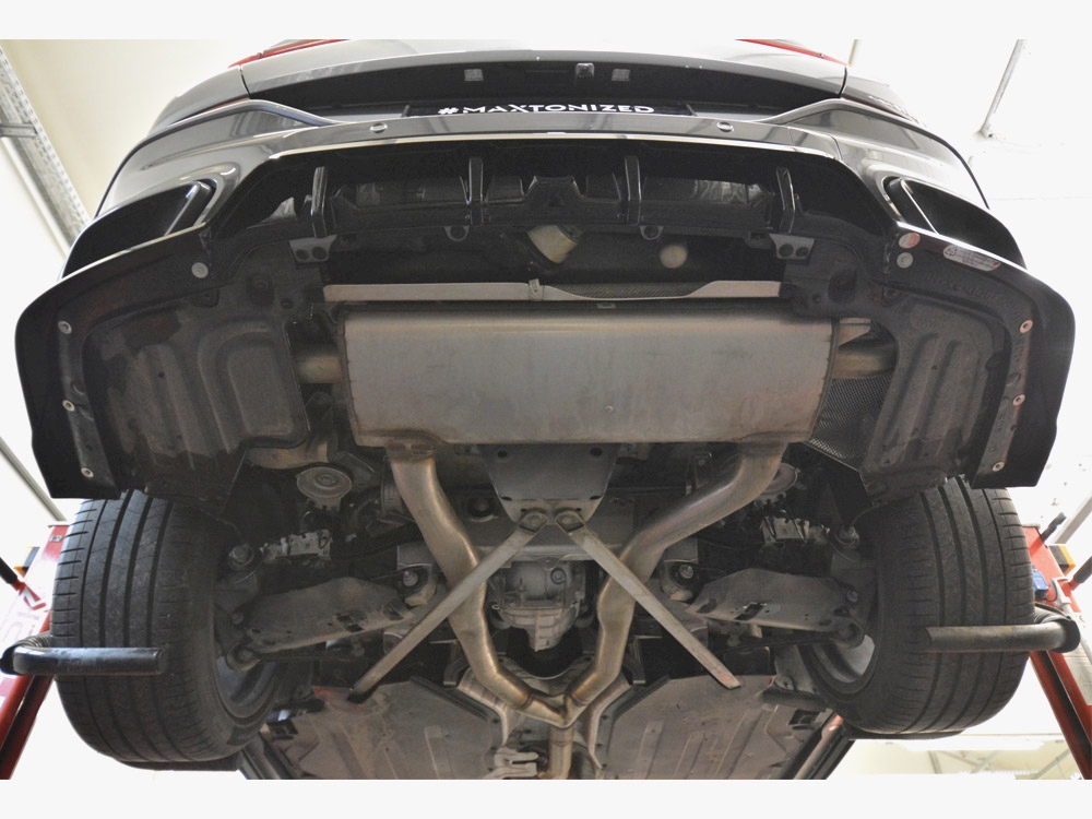 Central Rear Splitter (Vertical Bars) V.2 BMW X6 M-Pack G06 Facelift