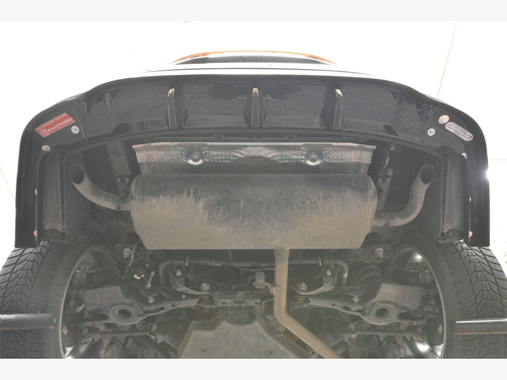 Central Rear Splitter (Vertical Bars) Lexus NX F-Sport Mk2