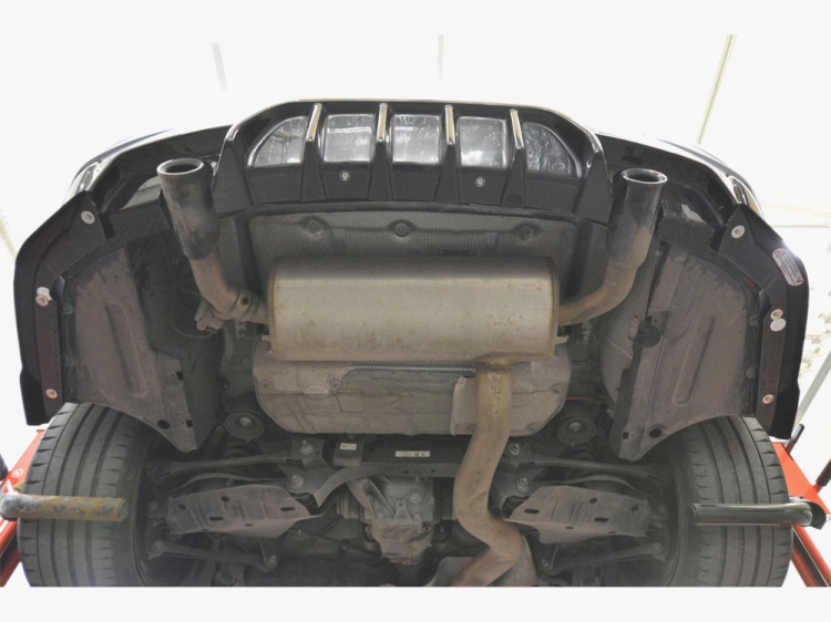 Rear Valance BMW 4 Coupe / Gran Coupe / Cabrio M-Pack F32 / F36 / F33 (Version with single exhausts on both sides)