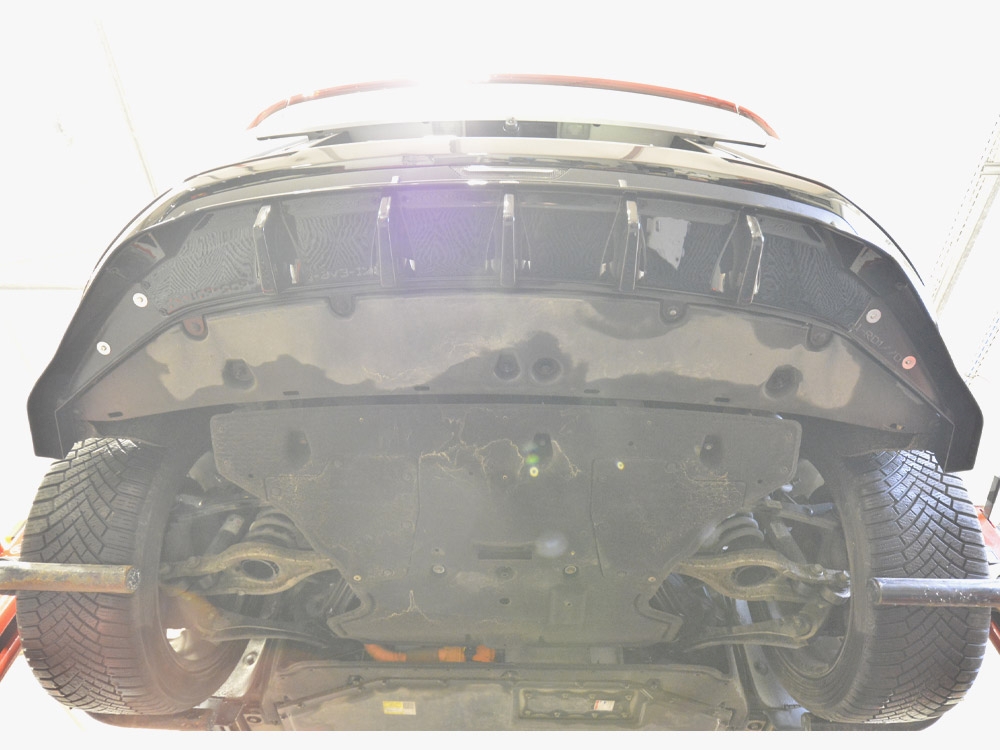 Rear Splitter (Vertical Bars) Kia EV6 Mk1