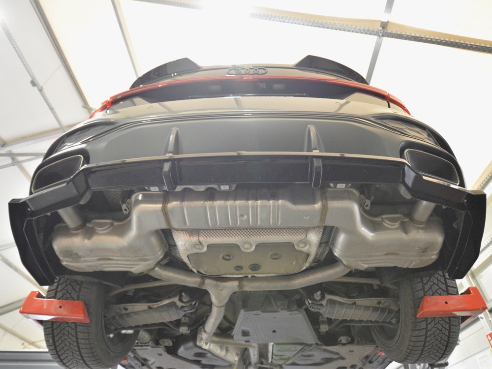 Rear Splitter (Vertical Bars) Audi A5 S-Line Sedan / Avant B10