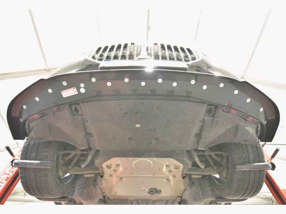 Front Splitter V.2 BMW 7 G70