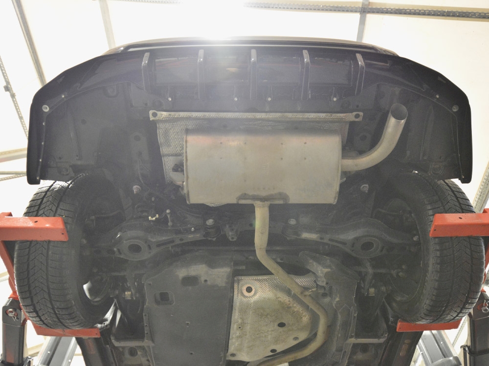 Rear Splitter (Vertical Bars) Lexus UX F-Sport Mk1