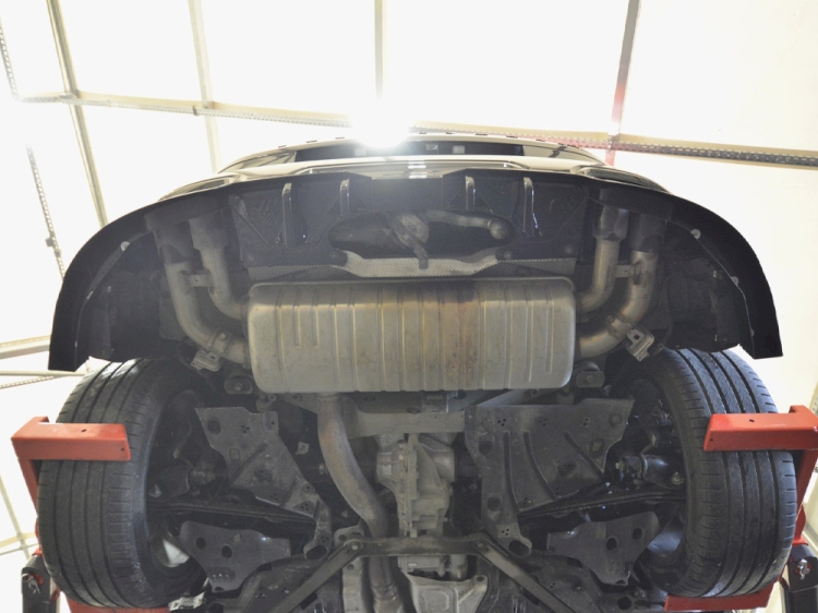 Rear Splitter (Vertical Bars) Mini Countryman JCW U25