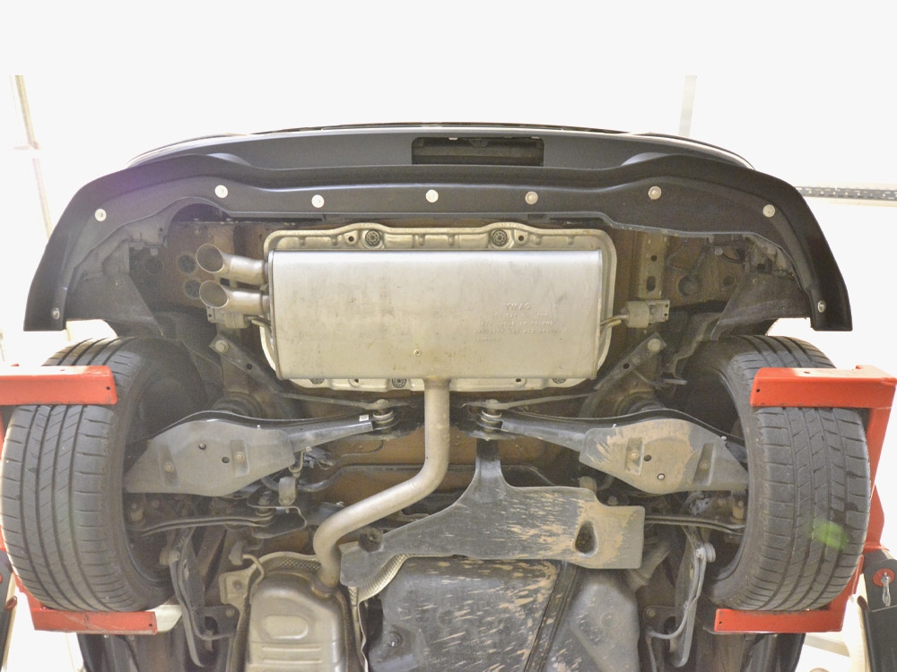 Rear Splitter compatible with Volkswagen Golf Mk8 Facelift
