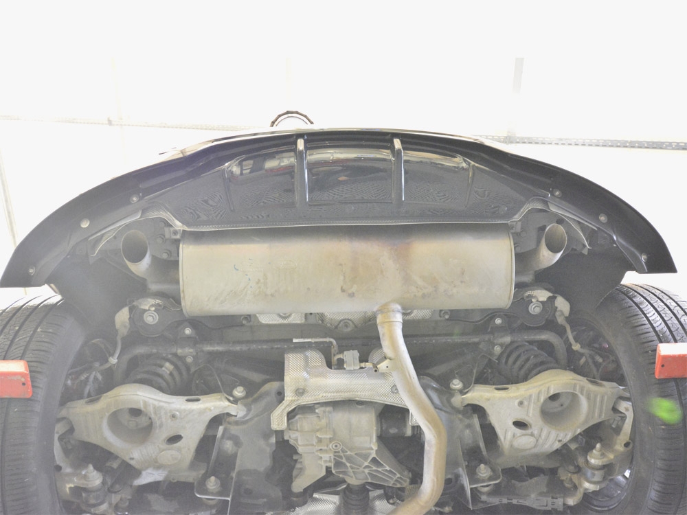 Rear Splitter (Vertical Bars) Land Rover Range Rover Evoque Dynamic Mk2