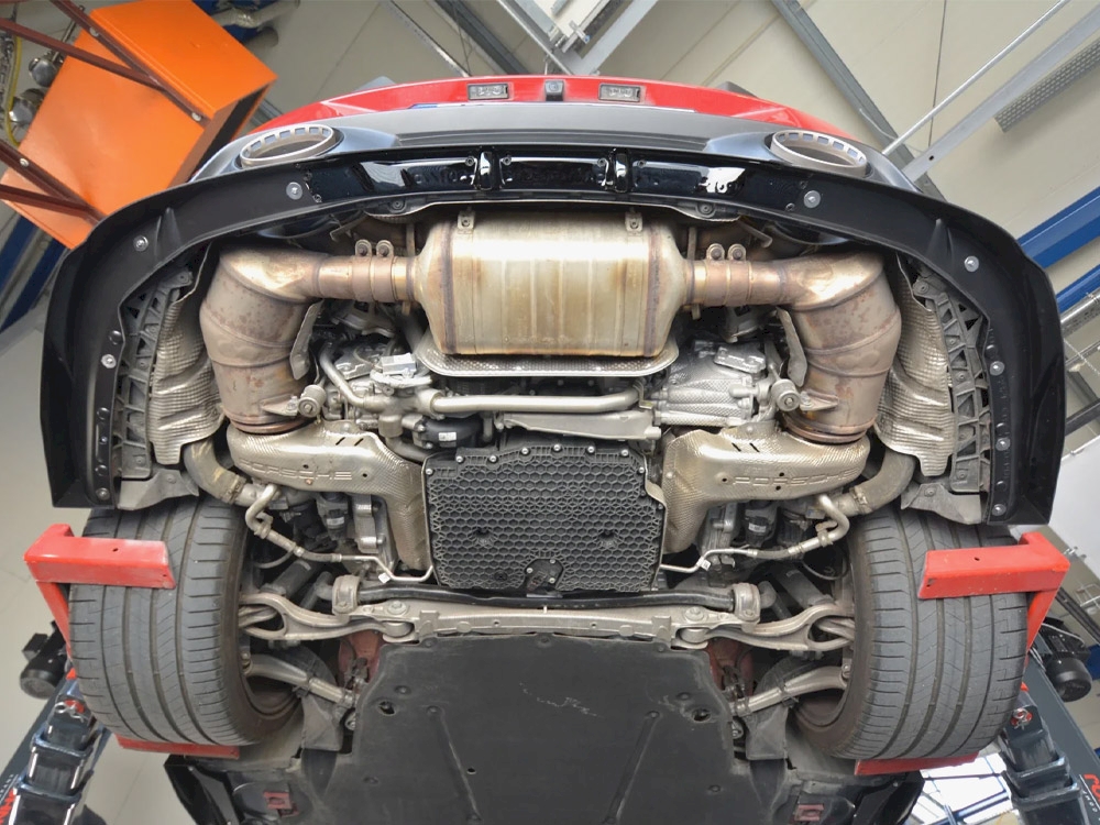 Full Body Kit compatible with Porsche 911 Carrera Aero 992.2