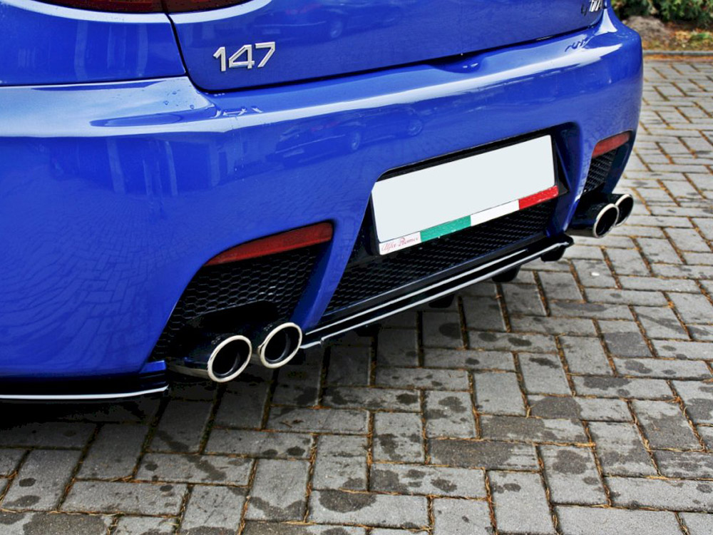 Central Rear Splitter (Vertical Bars) Alfa Romeo 147 GTA - 3 