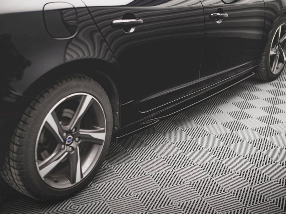 Side Skirts Diffusers Volvo S60 R-Design Mk2 - Carbon Look - 3 