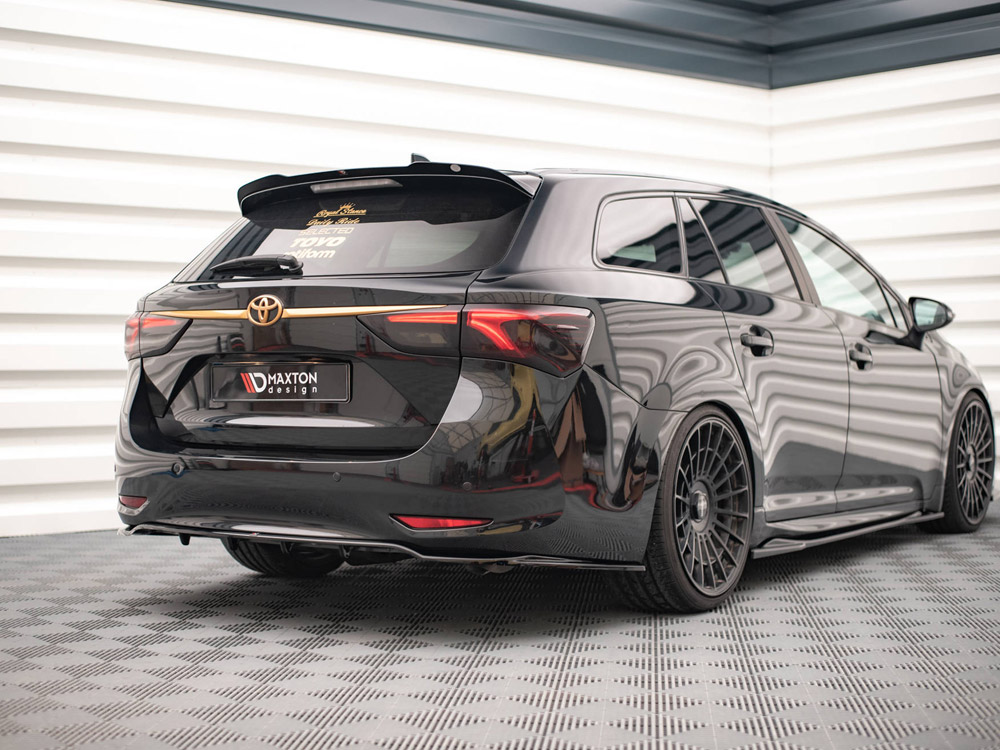 Spoiler CAP Toyota Avensis MK3.5 Wagon (2015-2018) - 2 