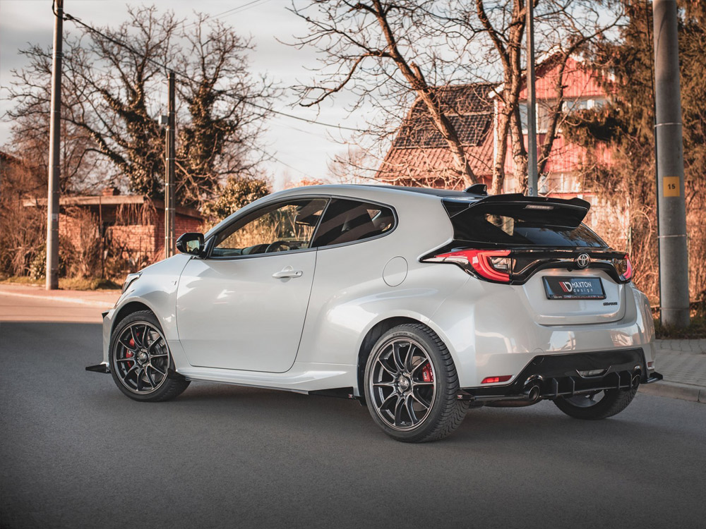 Street PRO Side Skirts Diffusers + Flaps Toyota GR Yaris Mk4 - 2 