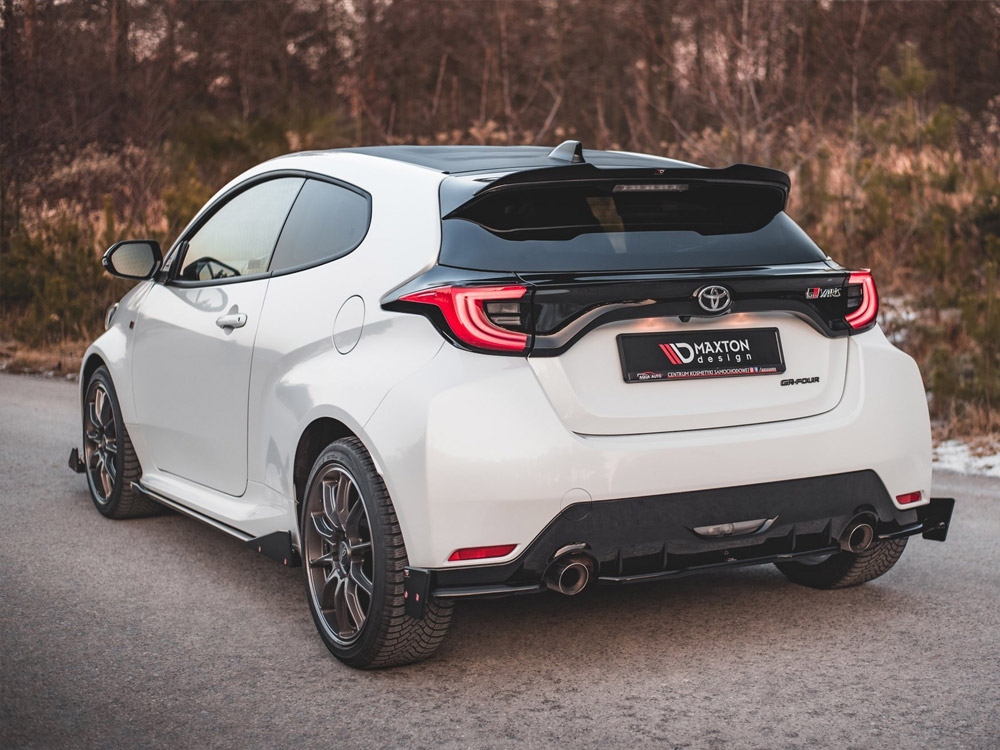 Rear Side Splitters V.2 + Flaps Toyota GR Yaris Mk4 - 2 