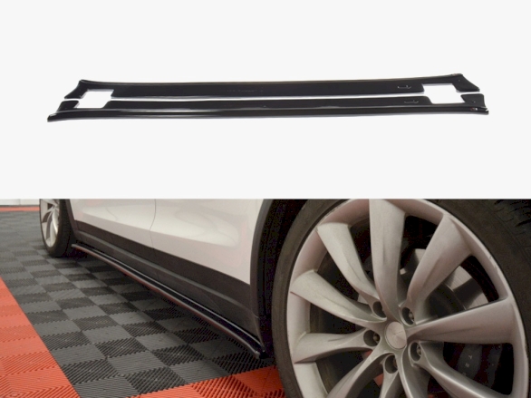 Side Skirts Diffusers V.1 Tesla Model X (2015-) - Carbon Look