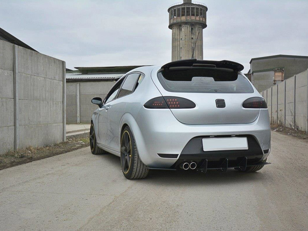 Rear Diffuser V.1 Seat Leon MK2 Cupra/ FR (2005-2012) - 2 