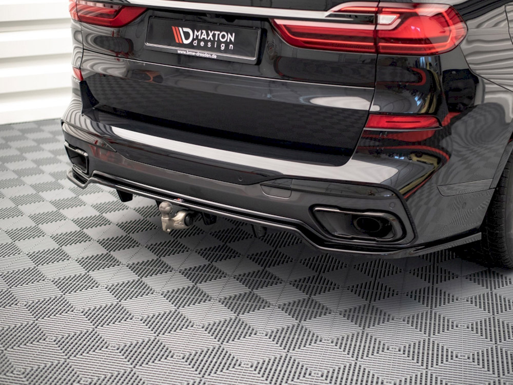 Central Rear Splitter (Vertical Bars) BMW X7 M-Pack G07 - 3 