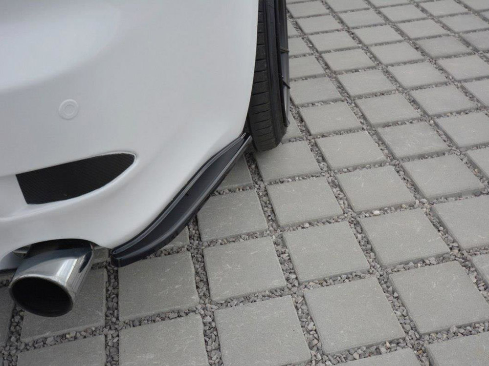 Rear Side Splitters Lexus IS Mk2 - 4 