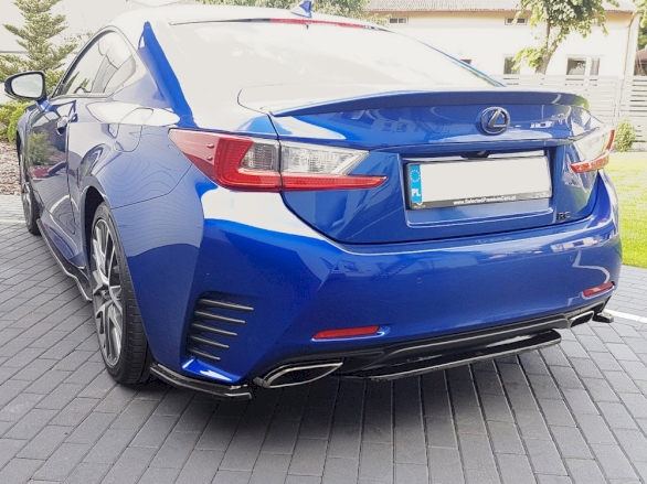 Central Rear Splitter (Without Vertical Bars) Lexus RC (2014-UP) - Carbon Look