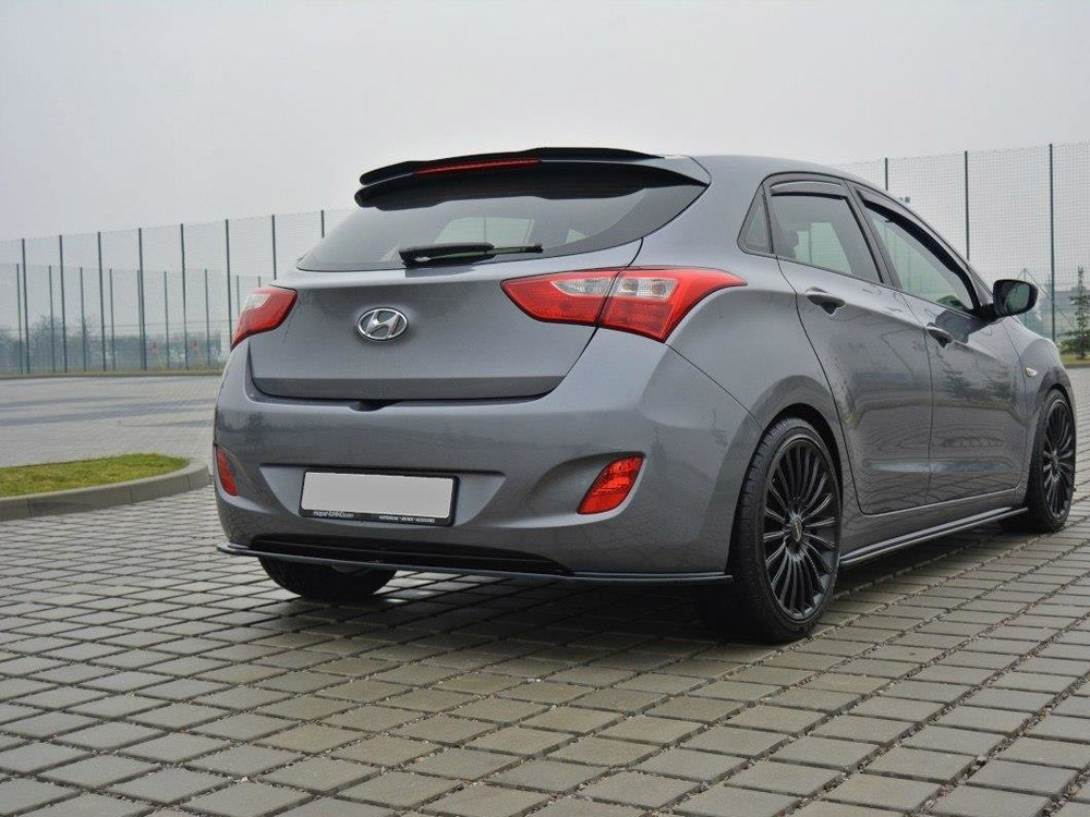 Central Rear Splitter Hyundai I30 Mk2 - 2 