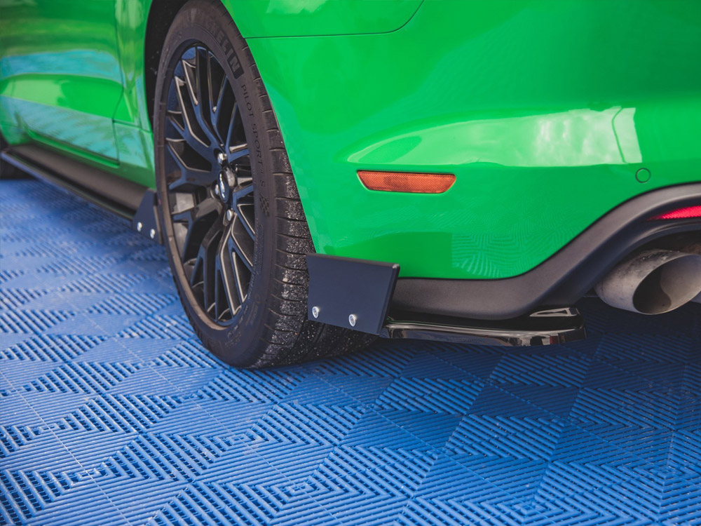 Rear Side Splitters V.1 + Flaps Ford Mustang GT Mk6 Facelift - 3 