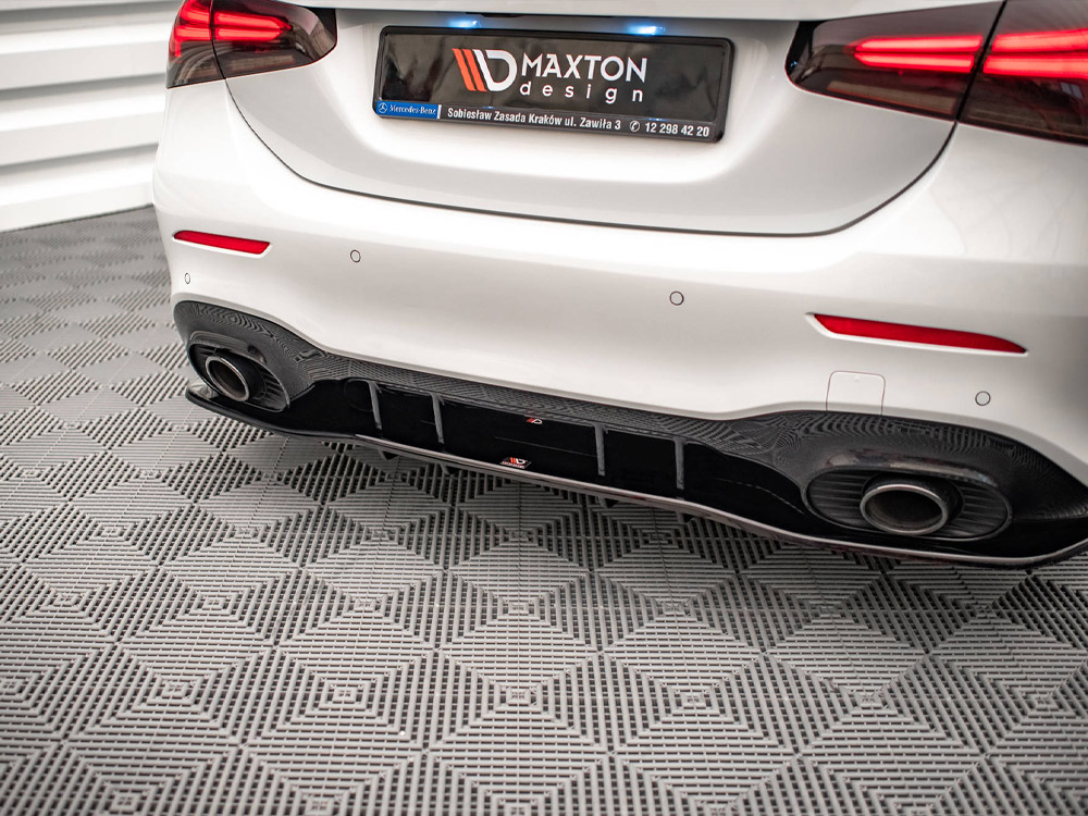 Rear Splitter (Vertical Bars) V.1 Mercedes A 35 AMG Sedan V177 - Textured - 3 