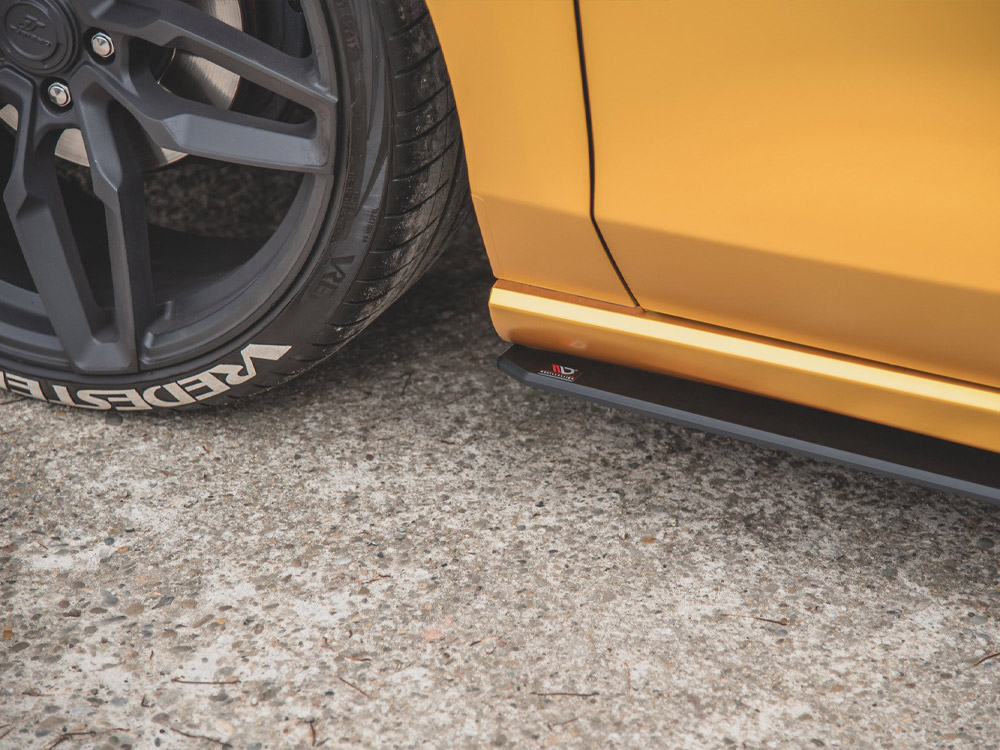 Street PRO Side Skirt Diffusers + Flaps Ford Focus ST / ST-Line Mk4 - 6 