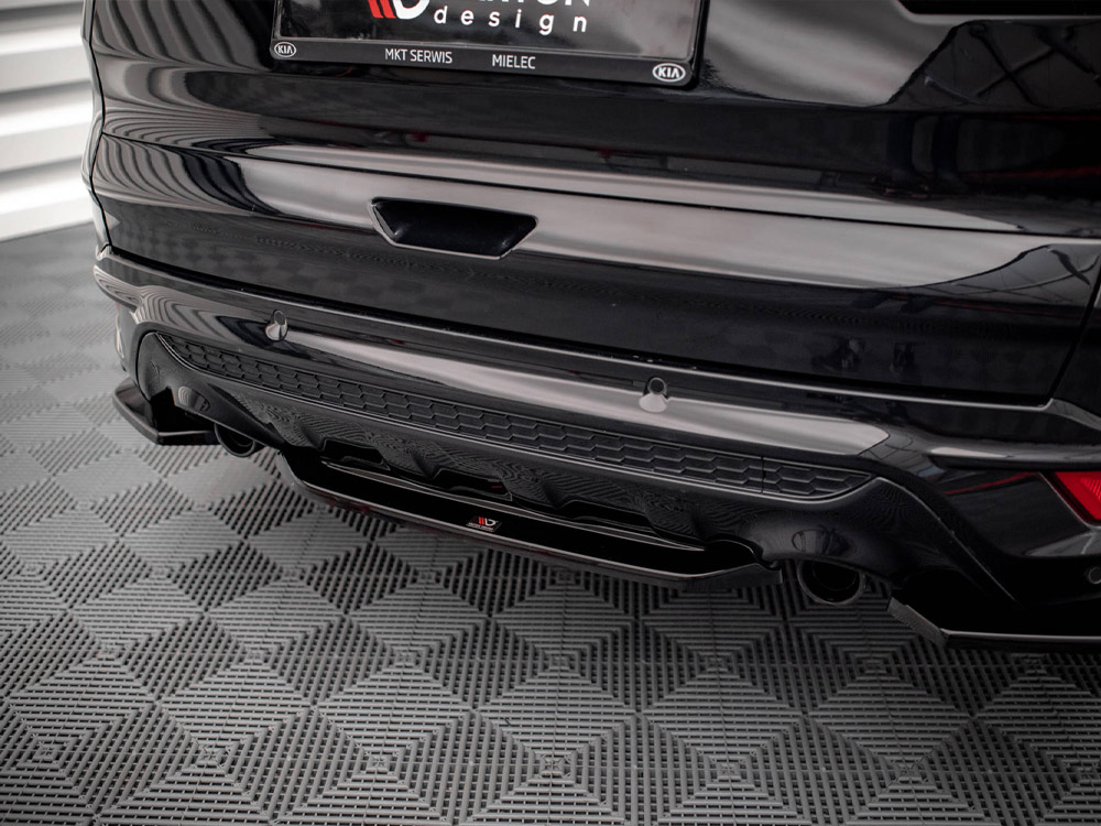 Central Rear Splitter Ford Escape ST-Line Mk3 (2012-2019) - 4 