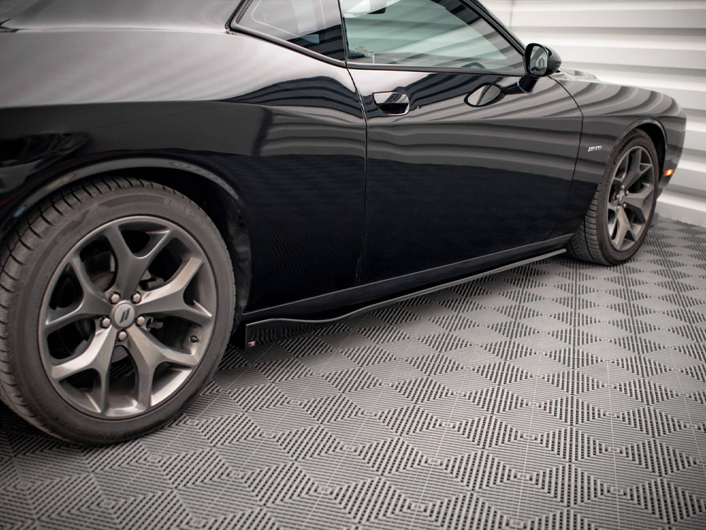 Side Skirts Diffusers Dodge Challenger RT Mk3 Facelift - 3 