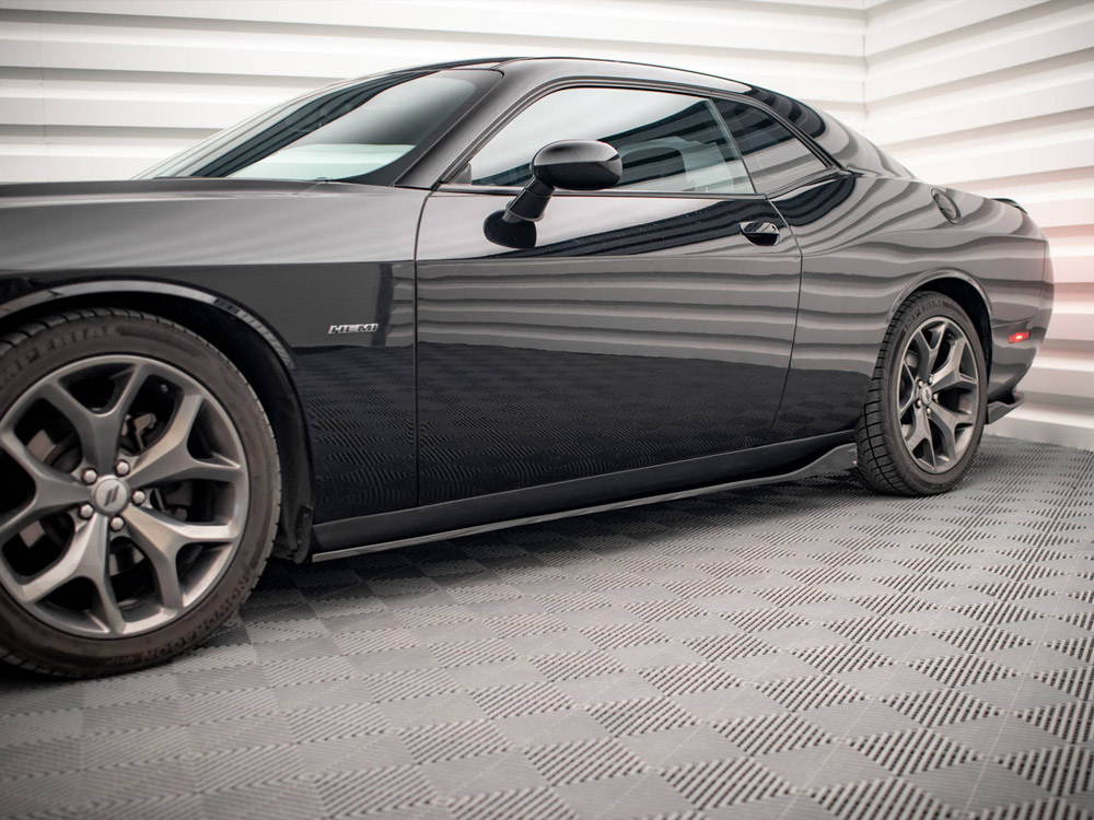 Side Skirts Diffusers Dodge Challenger RT Mk3 Facelift - 4 