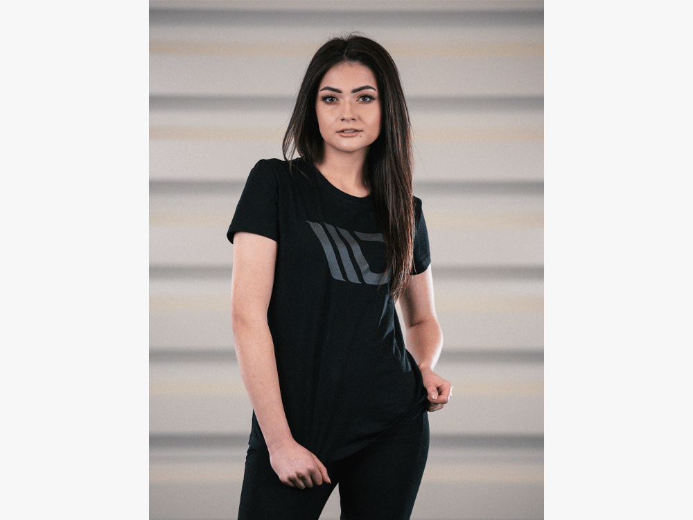 Classic Tshirt Womens Slim - Black - V.2 - 3 