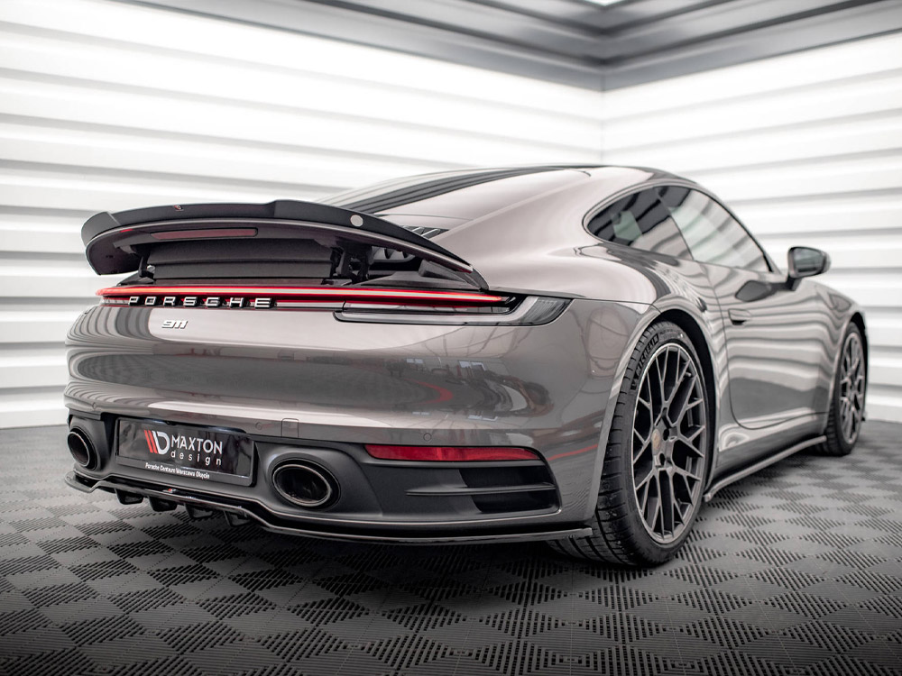 Central Rear Splitter (Vertical Bars) Porsche 911 Carrera 4S 992 (2019-) - 2 