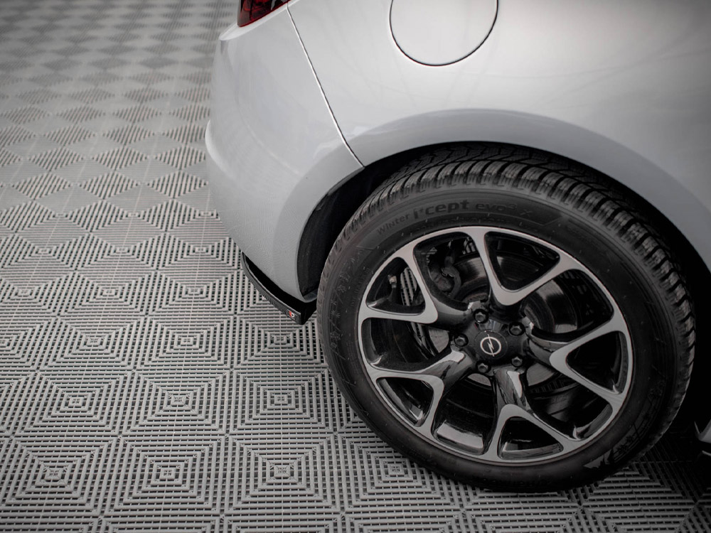 Rear Side Splitters V.1 Opel Astra GTC OPC-Line J - 4 