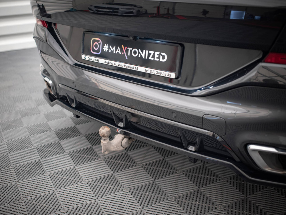 Central Rear Splitter (Vertical Bars) V.3 BMW X6 M-Pack G06 - 5 