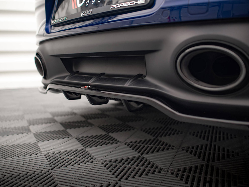Rear Splitter (Vertical Bars) V.1 Porsche 911 Carrera Aero / Carrera GTS 992 - 4 