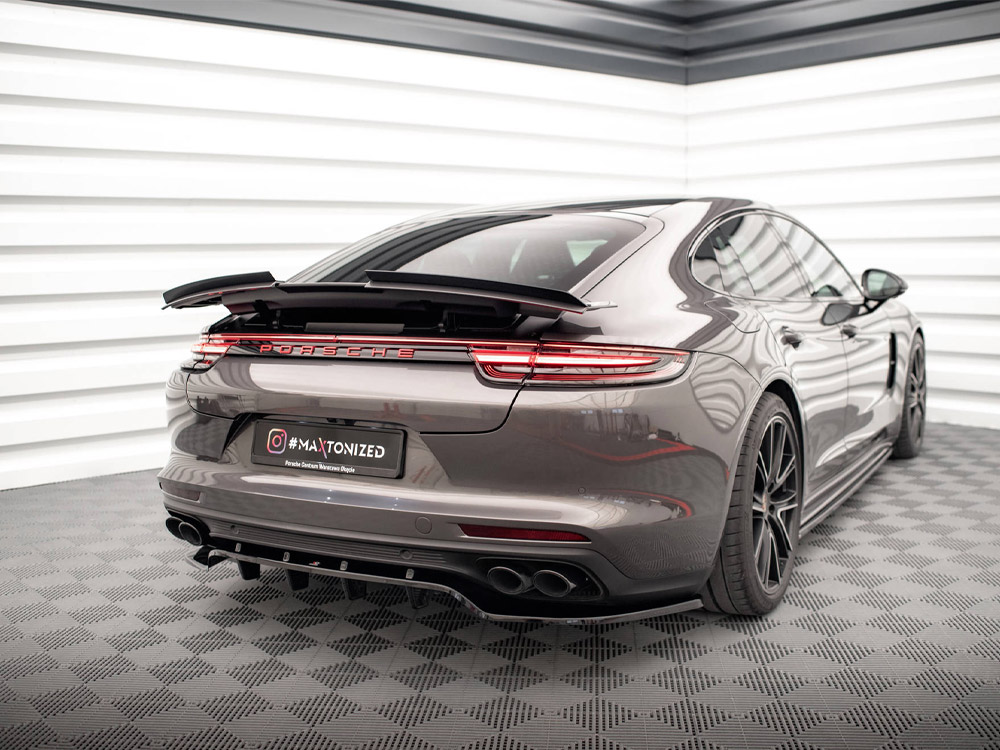 Rear Splitter (Vertical Bars) Porsche Panamera Turbo S E-Hybrid / Panamera E-Hybrid / Panamera 4S 971 - 2 