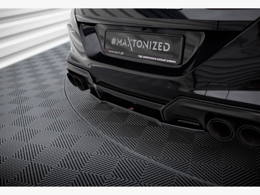 Central Rear Splitter BMW M8 Gran Coupe F93 - 3 