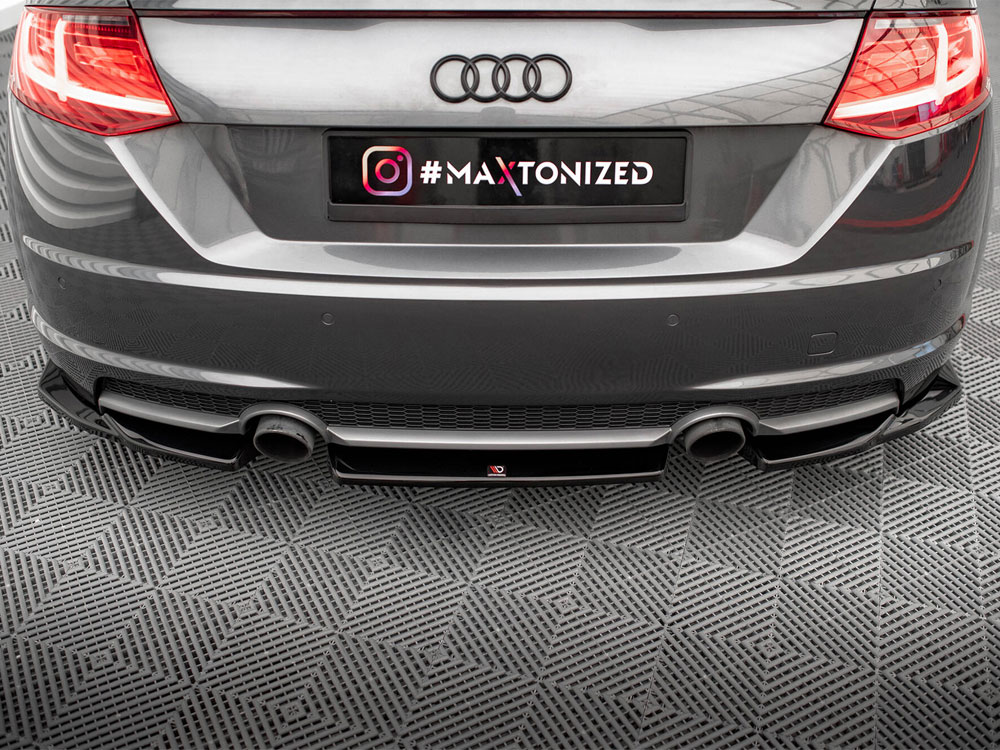 Central Rear Splitter Audi TT S-Line 8S - 3 