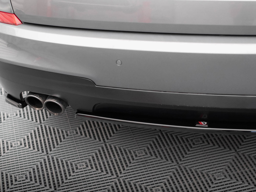 Central Rear Splitter BMW 5 GT M-Pack F07 - 4 