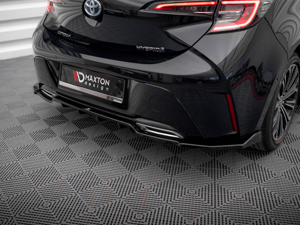 Rear Splitter (Vertical Bars) Toyota Corolla Hatchback Mk12 - 3 