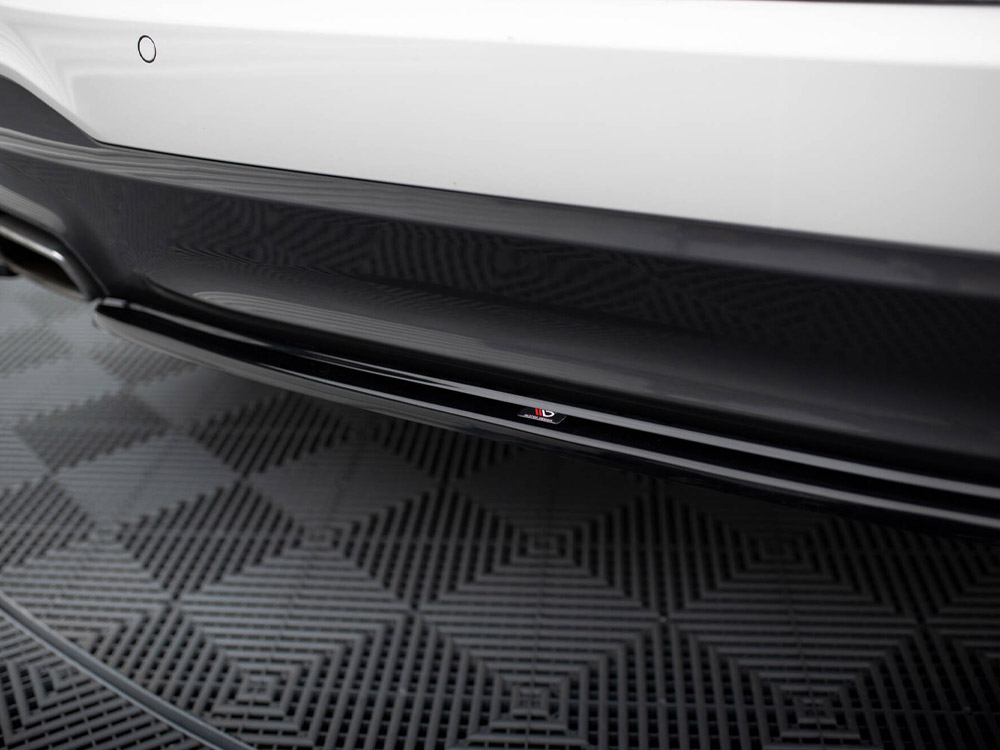 Central Rear Splitter BMW 5 G30 / G31 M-Sport - 4 