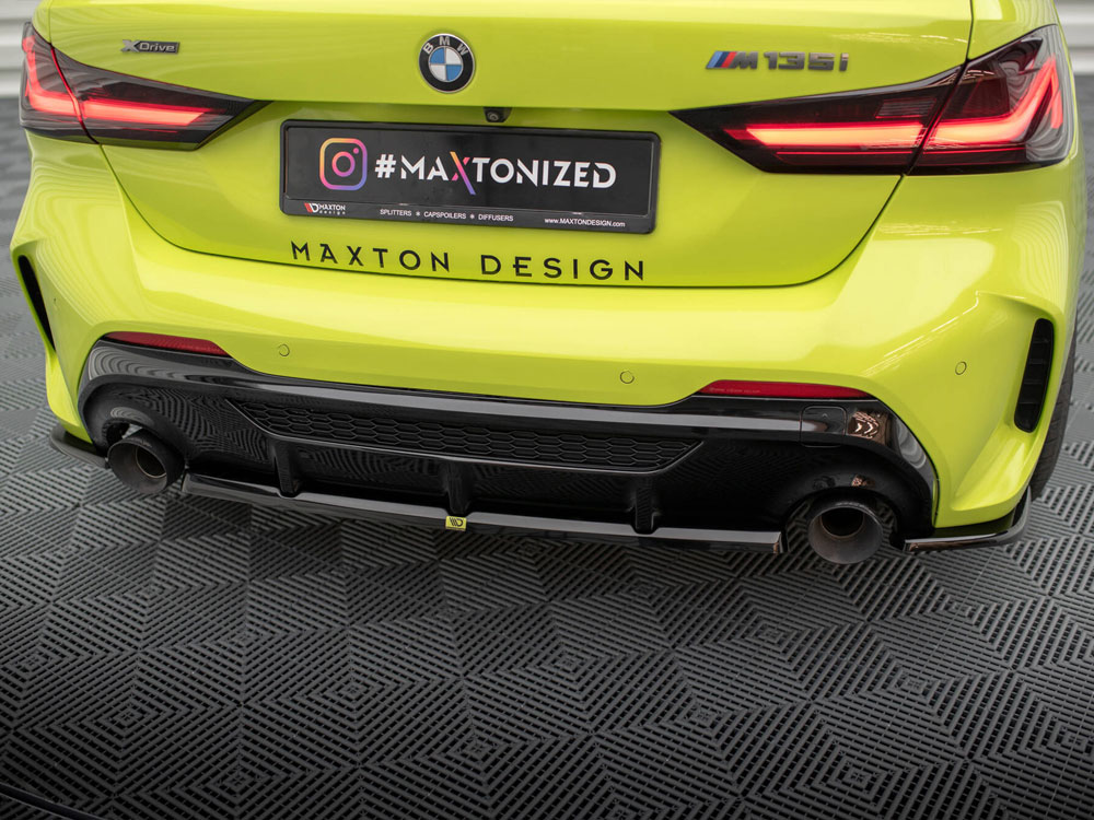Central Rear Splitter V.2 BMW M135i F40 - 3 