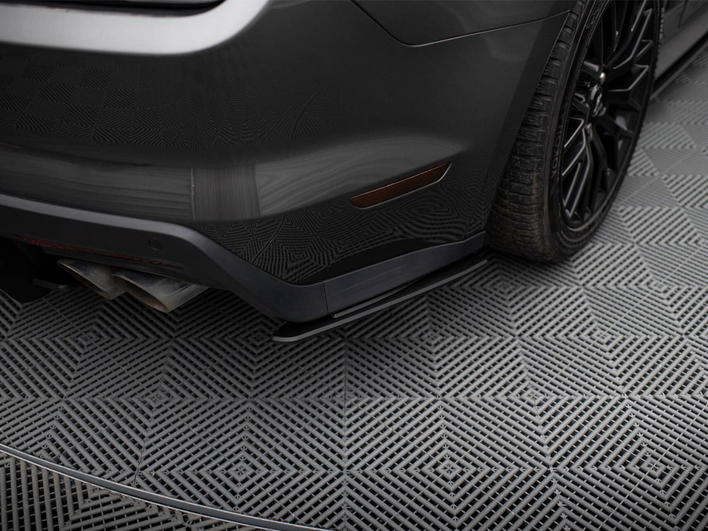 Street Pro Rear Side Splitters Ford Mustang GT Mk6 - 3 