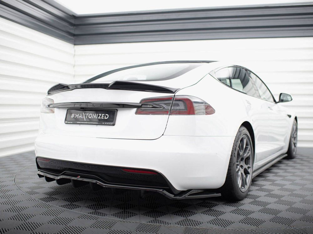 Rear Splitter (Vertical Bars) V.2 Tesla Model S Plaid Mk1 Facelift - 2 
