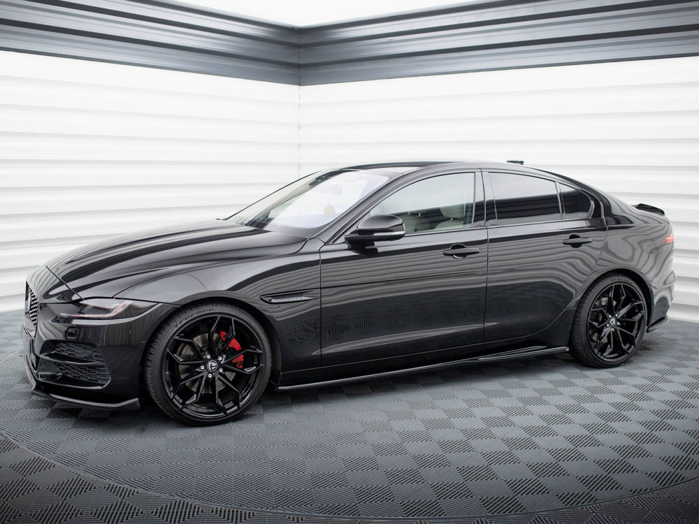 Side Skirts Diffusers Jaguar XE X760 Facelift - 2 